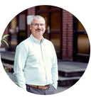 Chris, Tester